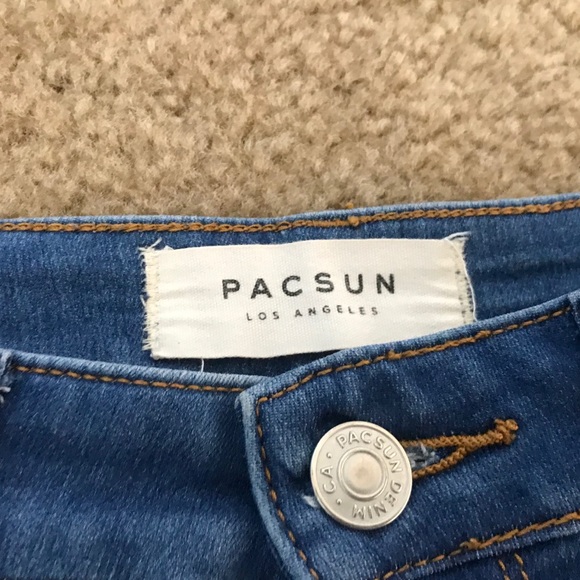 ✨PacSun High-Waisted Jeans✨ - Picture 4 of 4